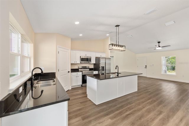4358 W DRAKE LANE, Dunnellon, FL 34433