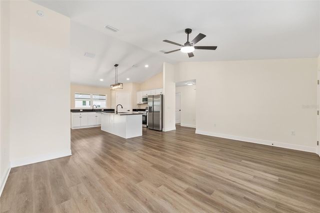 4358 W DRAKE LANE, Dunnellon, FL 34433