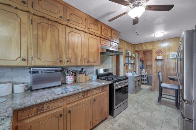 14826 Fm 1452 W, Normangee, TX 77871