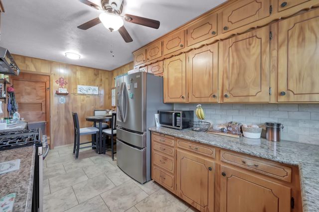 14826 Fm 1452 W, Normangee, TX 77871