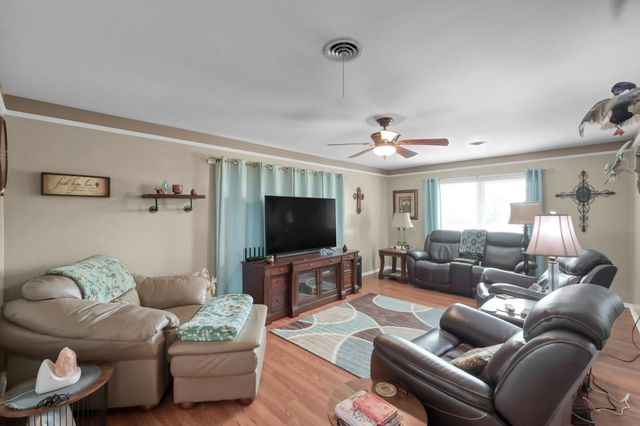 14826 Fm 1452 W, Normangee, TX 77871