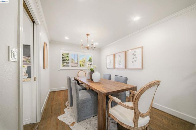 7365 Tulipwood Circle, Pleasanton, CA 94588