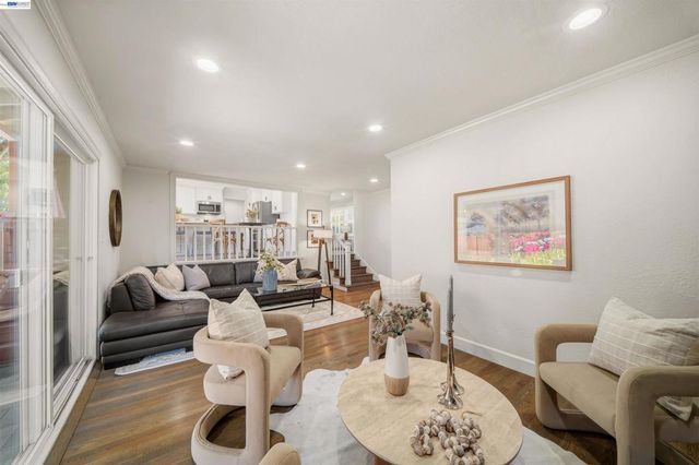 7365 Tulipwood Circle, Pleasanton, CA 94588