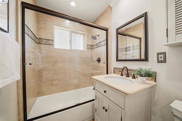 7365 Tulipwood Circle, Pleasanton, CA 94588