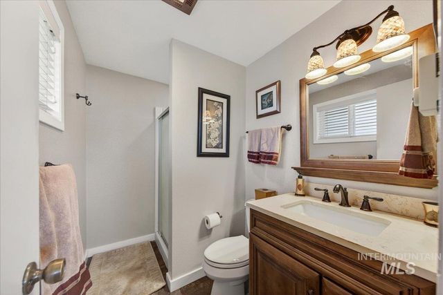 4230 N Patriot Cir, Meridian, ID 83646