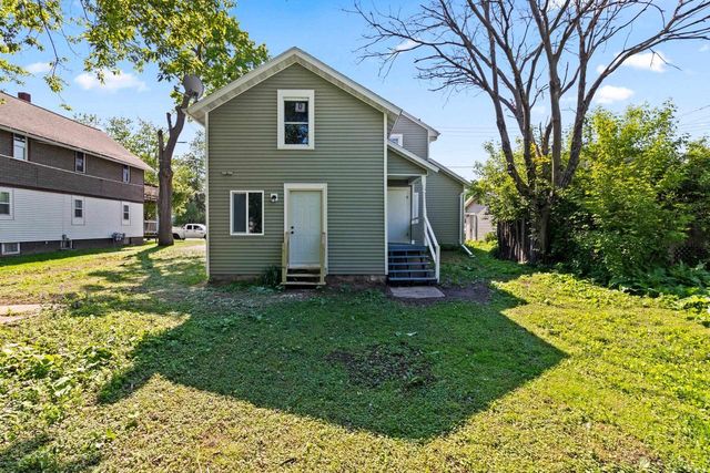 714 N BATEMAN STREET, Appleton, WI 54911