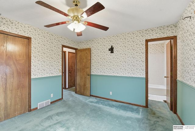 3105 S 145th Avenue, Omaha, NE 68144