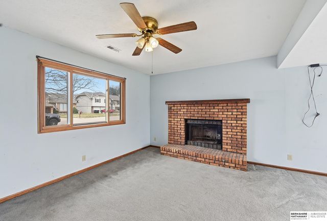 3105 S 145th Avenue, Omaha, NE 68144