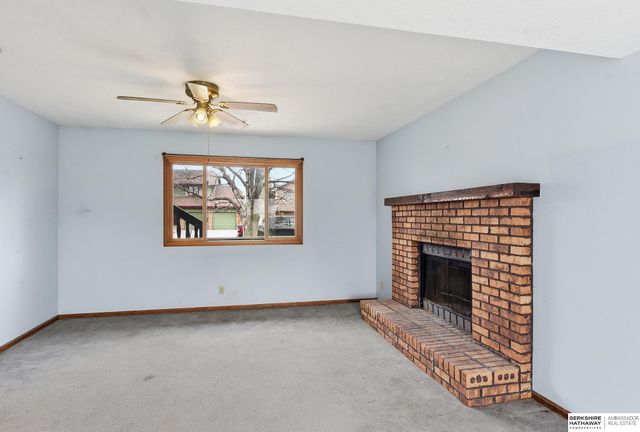 3105 S 145th Avenue, Omaha, NE 68144