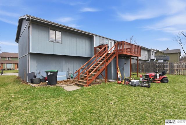 3105 S 145th Avenue, Omaha, NE 68144