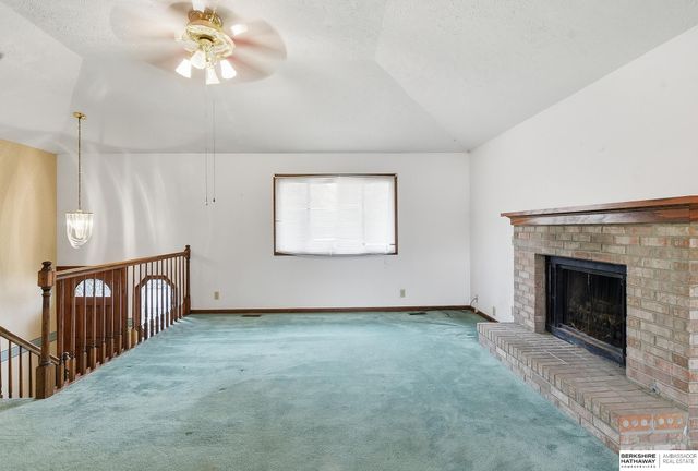 3105 S 145th Avenue, Omaha, NE 68144