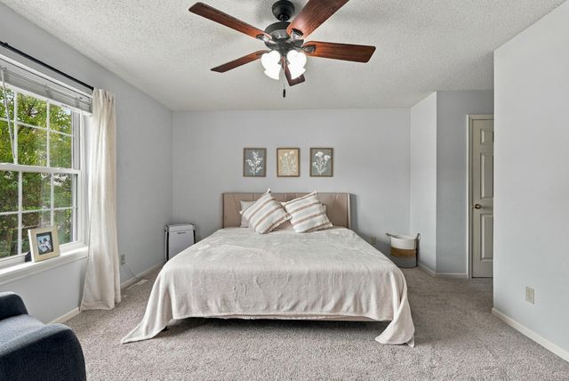3708 TRIPLE CROWN DR, Columbia, MO 65202