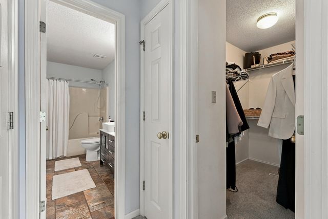 3708 TRIPLE CROWN DR, Columbia, MO 65202