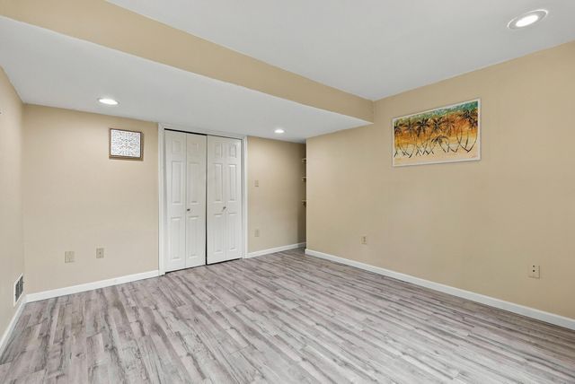 3708 TRIPLE CROWN DR, Columbia, MO 65202