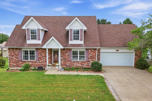3708 TRIPLE CROWN DR, Columbia, MO 65202