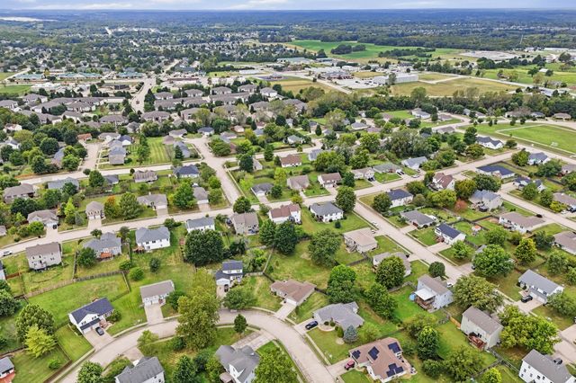 3708 TRIPLE CROWN DR, Columbia, MO 65202