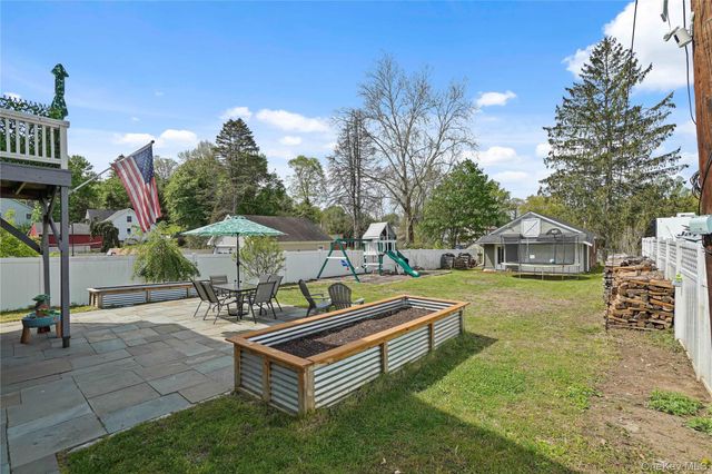 23 Adams Rush Road, Cortlandt Manor, NY 10567