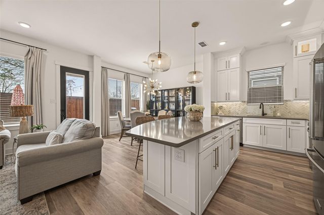 5203 Carters Bank Avenue, Houston, TX 77091