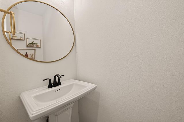 5203 Carters Bank Avenue, Houston, TX 77091