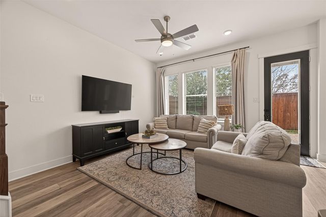 5203 Carters Bank Avenue, Houston, TX 77091