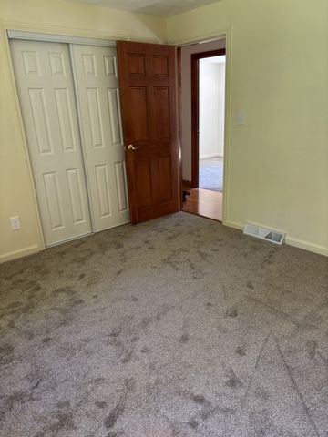 91 Hayward Ave, Brockton, MA 02301