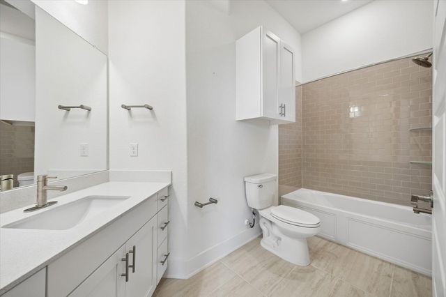 109 Beneteau DR, Austin, TX 78738
