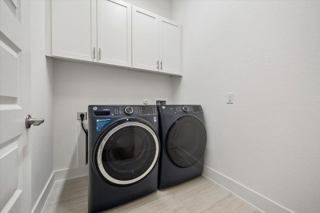 109 Beneteau DR, Austin, TX 78738