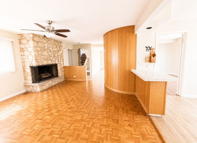 4840 Old Orchard Road 1, Skokie, IL 60077
