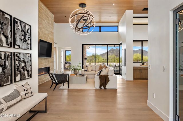 36070 N Prickley Pear Road, Cave Creek, AZ 85331