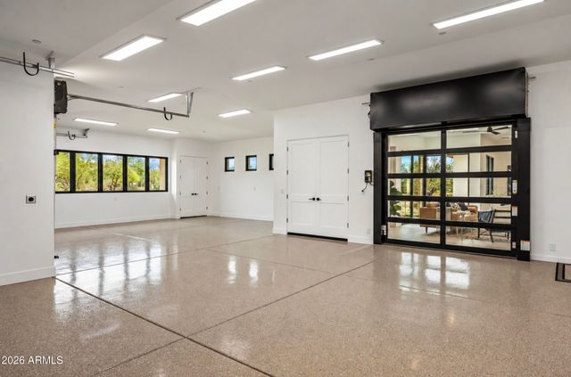 36070 N Prickley Pear Road, Cave Creek, AZ 85331