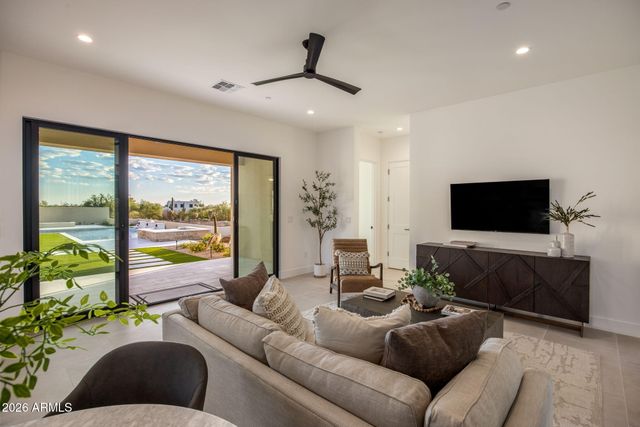 36070 N Prickley Pear Road, Cave Creek, AZ 85331