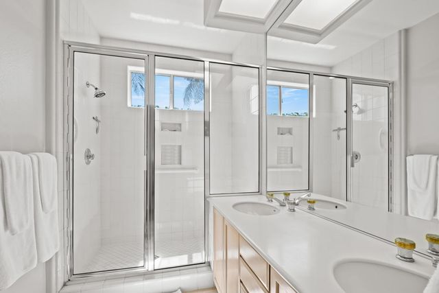 260 Tomahawk Drive, Palm Desert, CA 92211