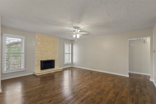 10650 Steppington Drive 211, Dallas, TX 75230