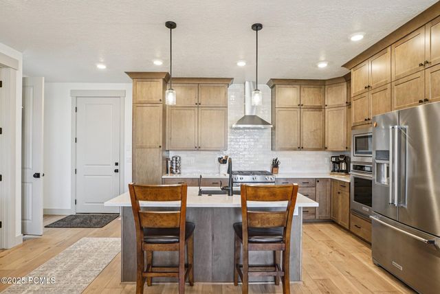 6852 Mountain Maple Drive, Park City, UT 84098