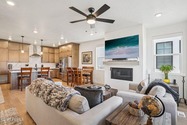 6852 Mountain Maple Drive, Park City, UT 84098