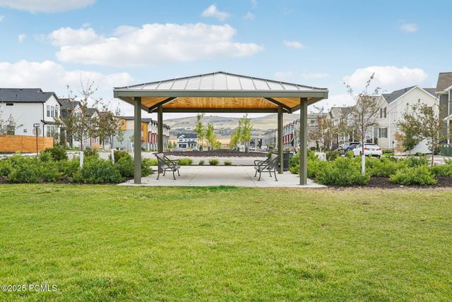 6852 Mountain Maple Drive, Park City, UT 84098