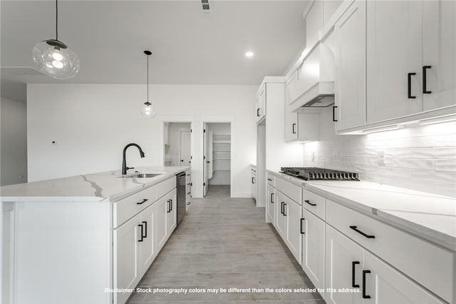 5026 Elk Valley Avenue, Springdale, AR 72762