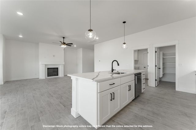 5026 Elk Valley Avenue, Springdale, AR 72762