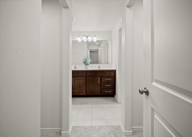 216 S Lawson St St, Airway Heights, WA 99001