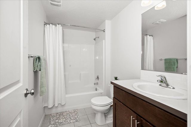 216 S Lawson St St, Airway Heights, WA 99001