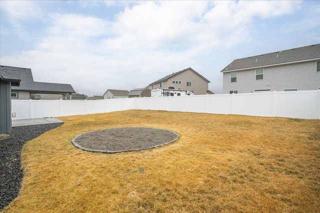 216 S Lawson St St, Airway Heights, WA 99001