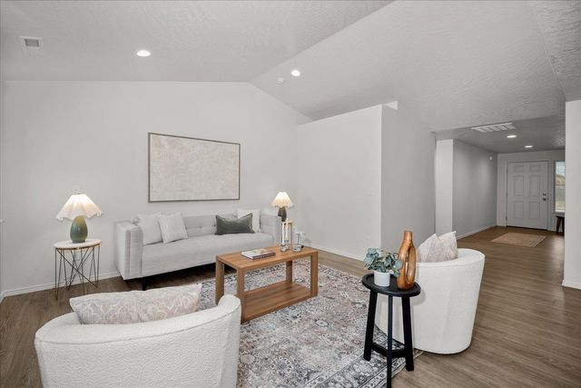 216 S Lawson St St, Airway Heights, WA 99001