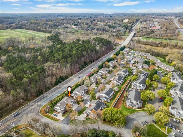 7508 Riverside Court, Clemmons, NC 27012