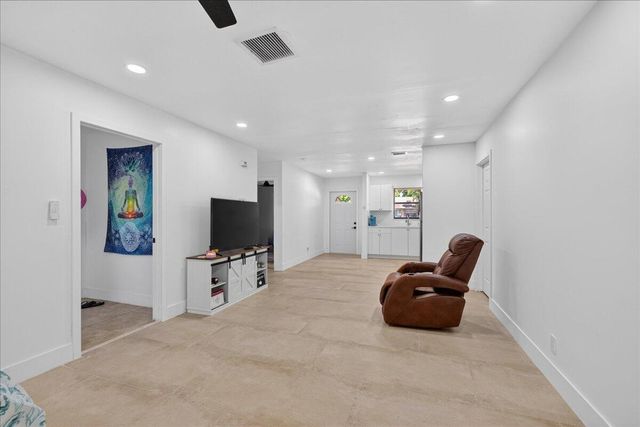12452 Guilford Way, Wellington, FL 33414