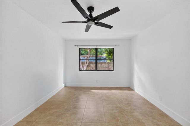 12452 Guilford Way, Wellington, FL 33414