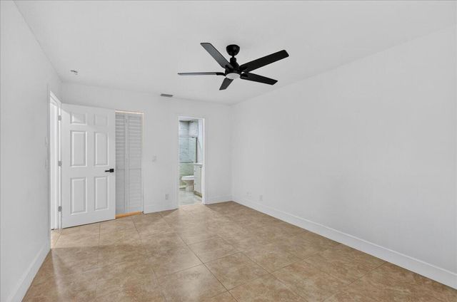 12452 Guilford Way, Wellington, FL 33414