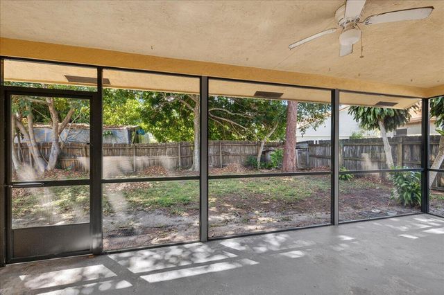 12452 Guilford Way, Wellington, FL 33414