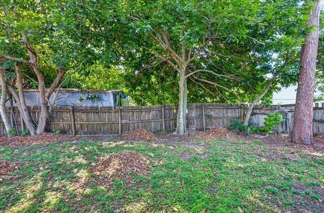12452 Guilford Way, Wellington, FL 33414