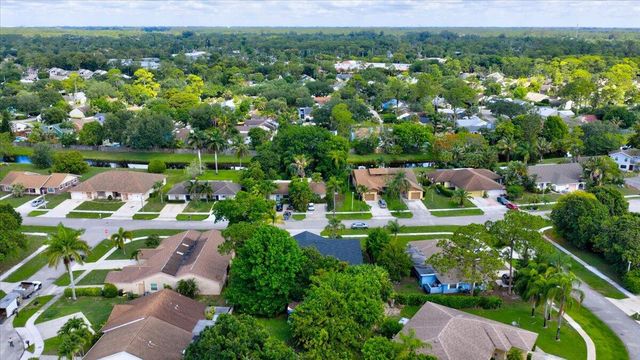 12452 Guilford Way, Wellington, FL 33414