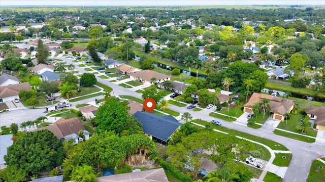 12452 Guilford Way, Wellington, FL 33414